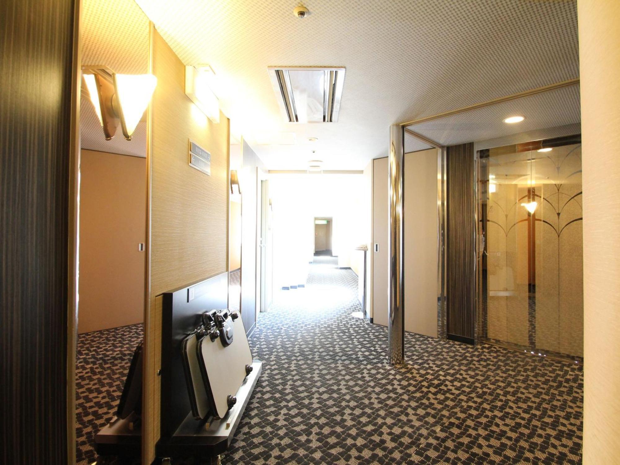Apa Hotel Fukuoka Watanabedori Ekimae Excellent Exterior photo