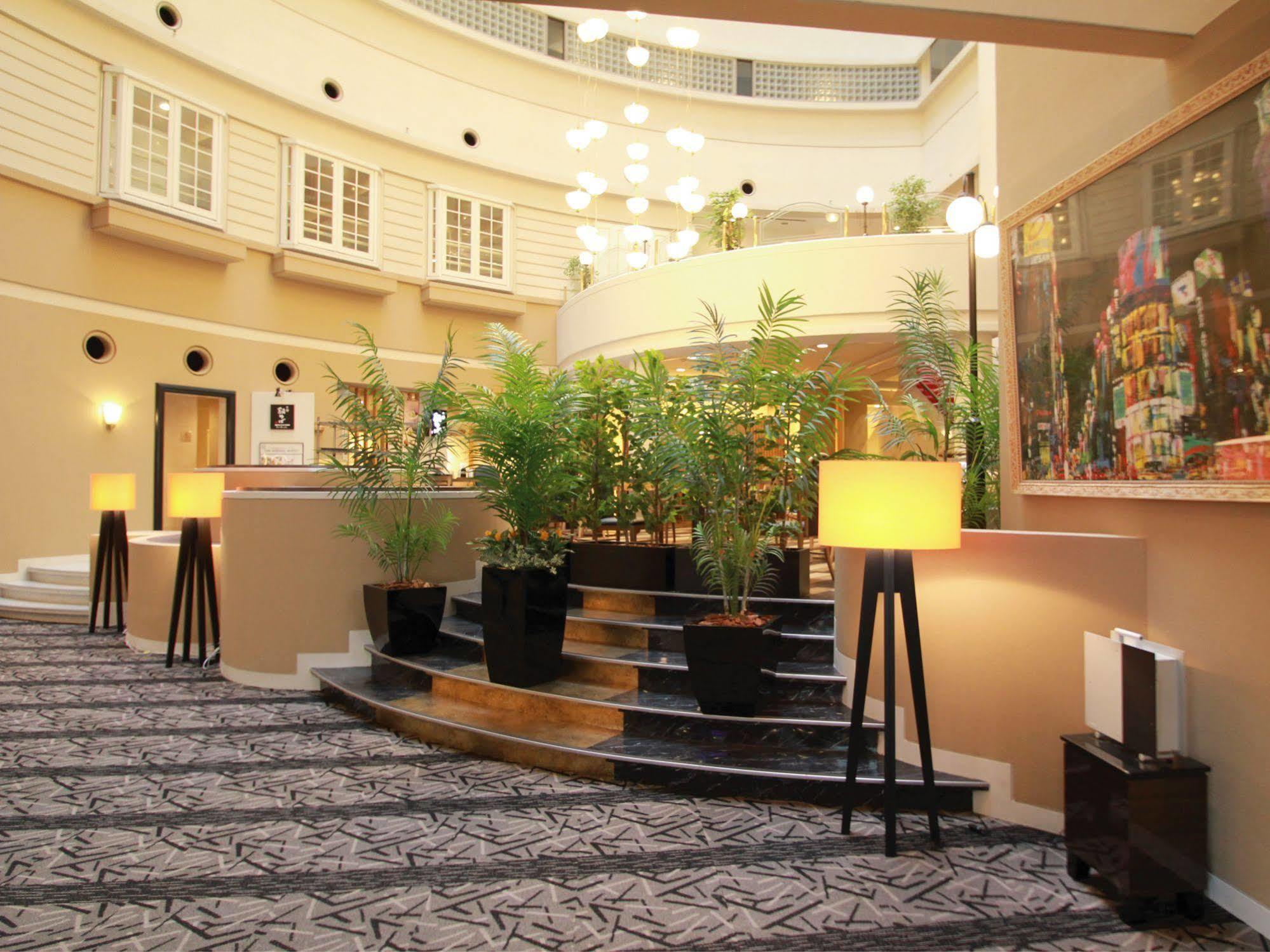 Apa Hotel Fukuoka Watanabedori Ekimae Excellent Exterior photo